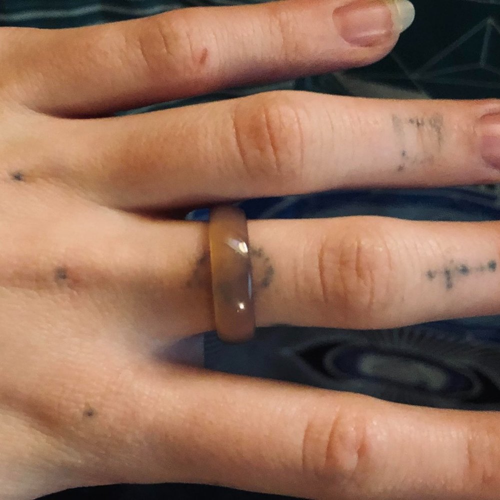 Nude Ring